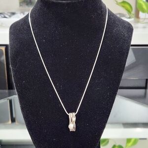 Baroni Design 18" Silver Necklace with Pearl Accent